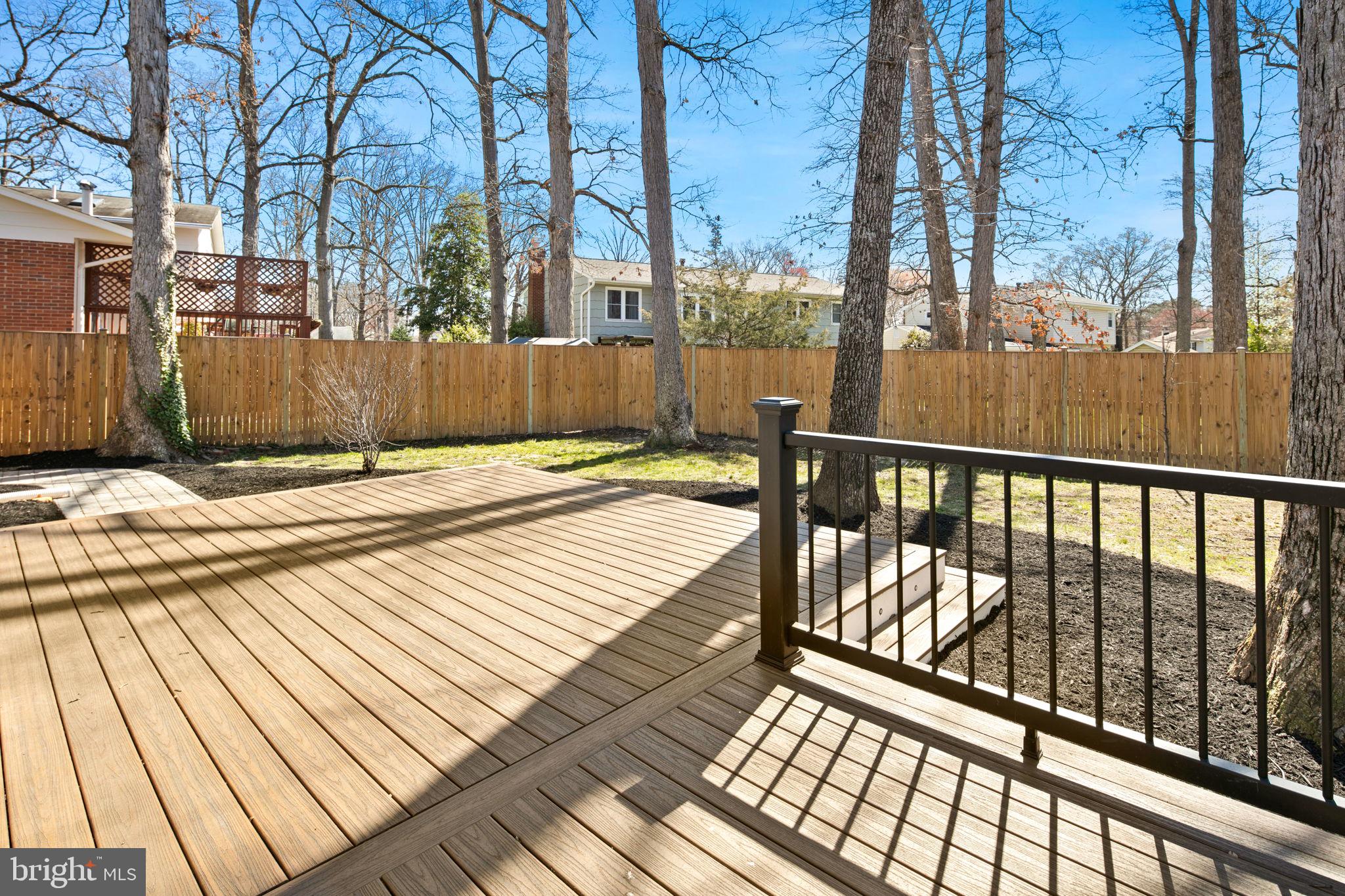 RIVERSIDE ESTATES - Residential