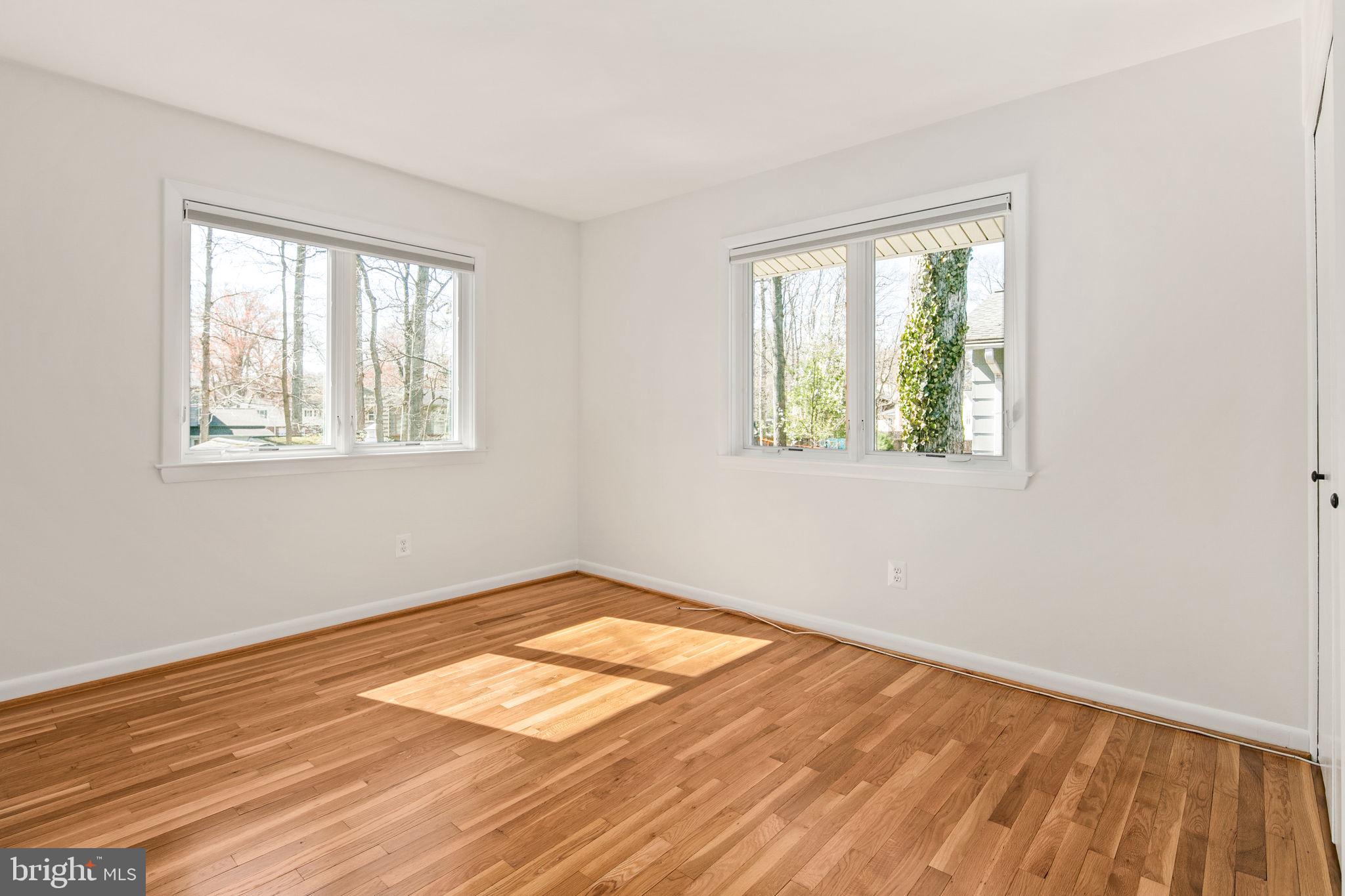 RIVERSIDE ESTATES - Residential