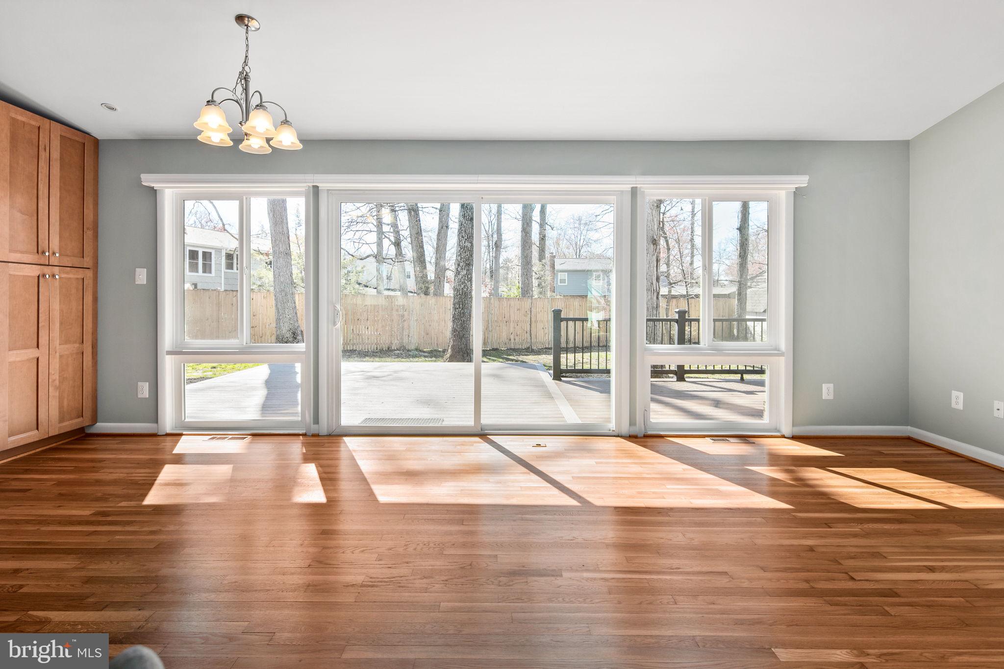 RIVERSIDE ESTATES - Residential