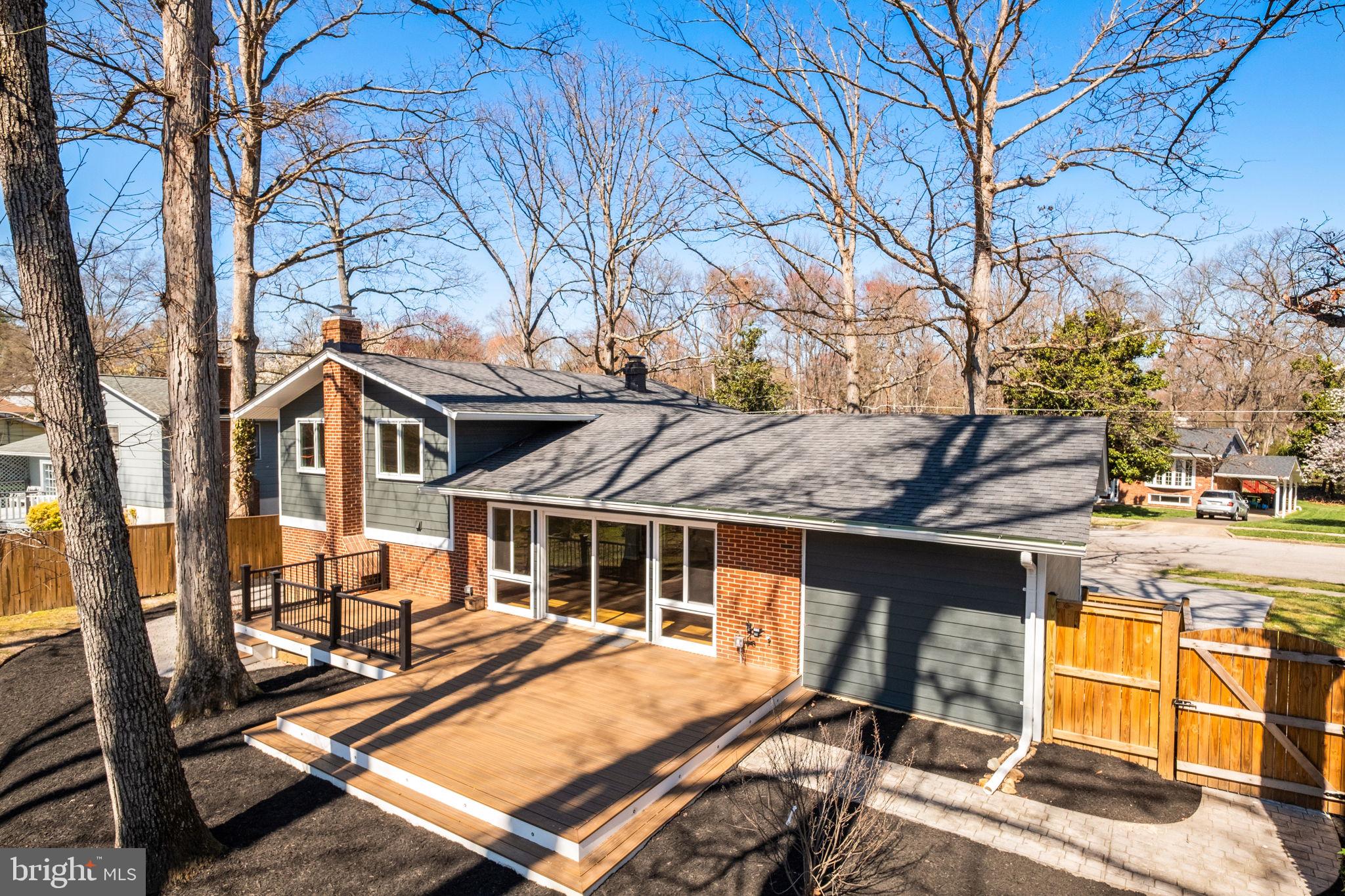 RIVERSIDE ESTATES - Residential