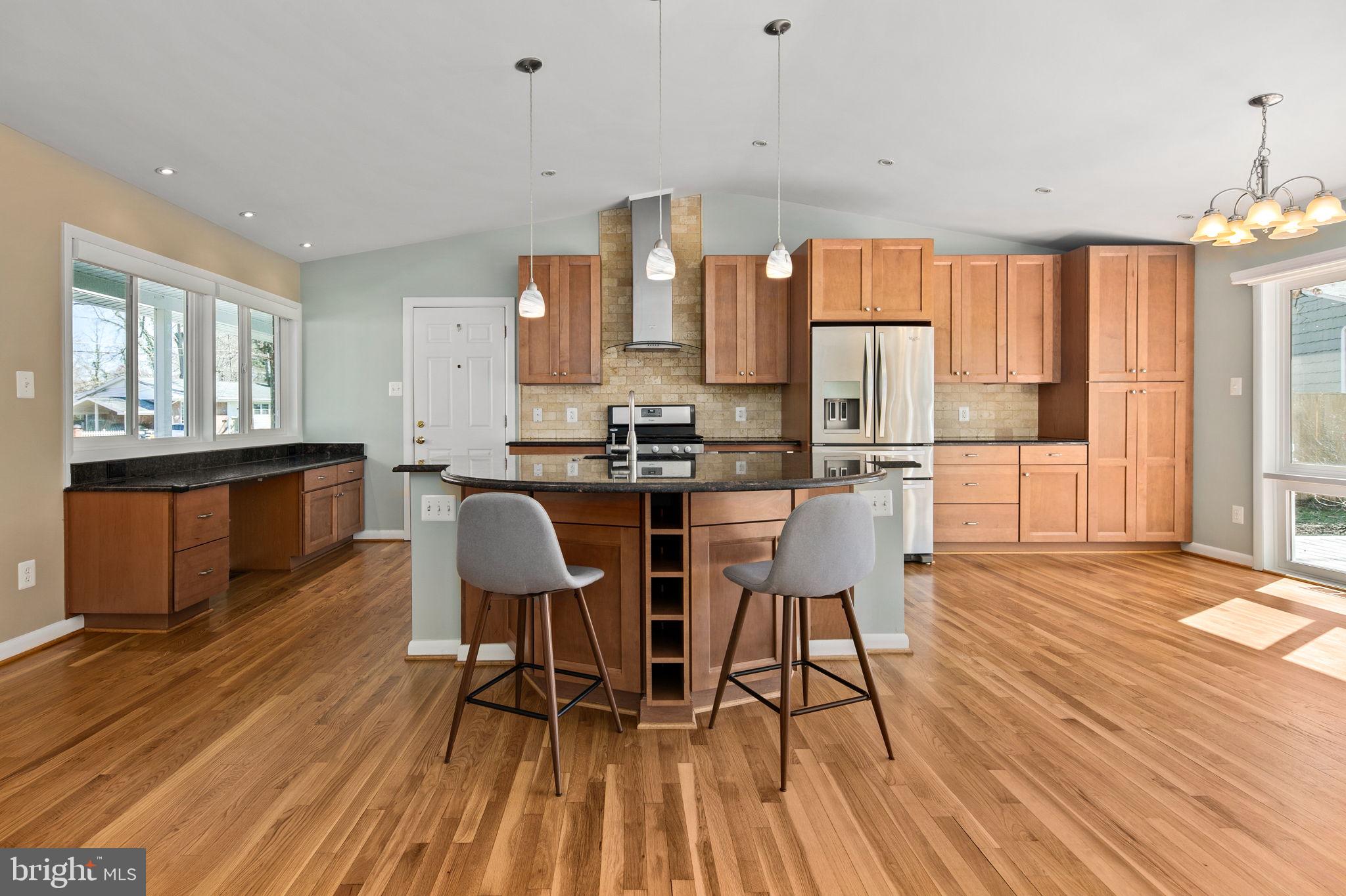 RIVERSIDE ESTATES - Residential