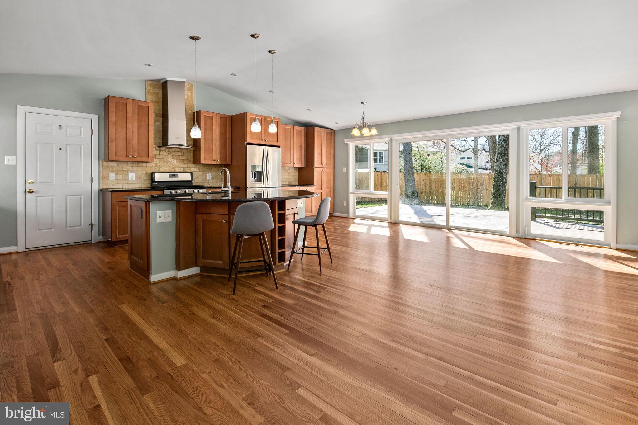 RIVERSIDE ESTATES - Residential