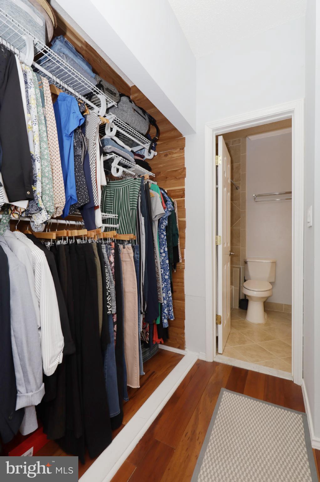 STONECROFT CONDO - Residential