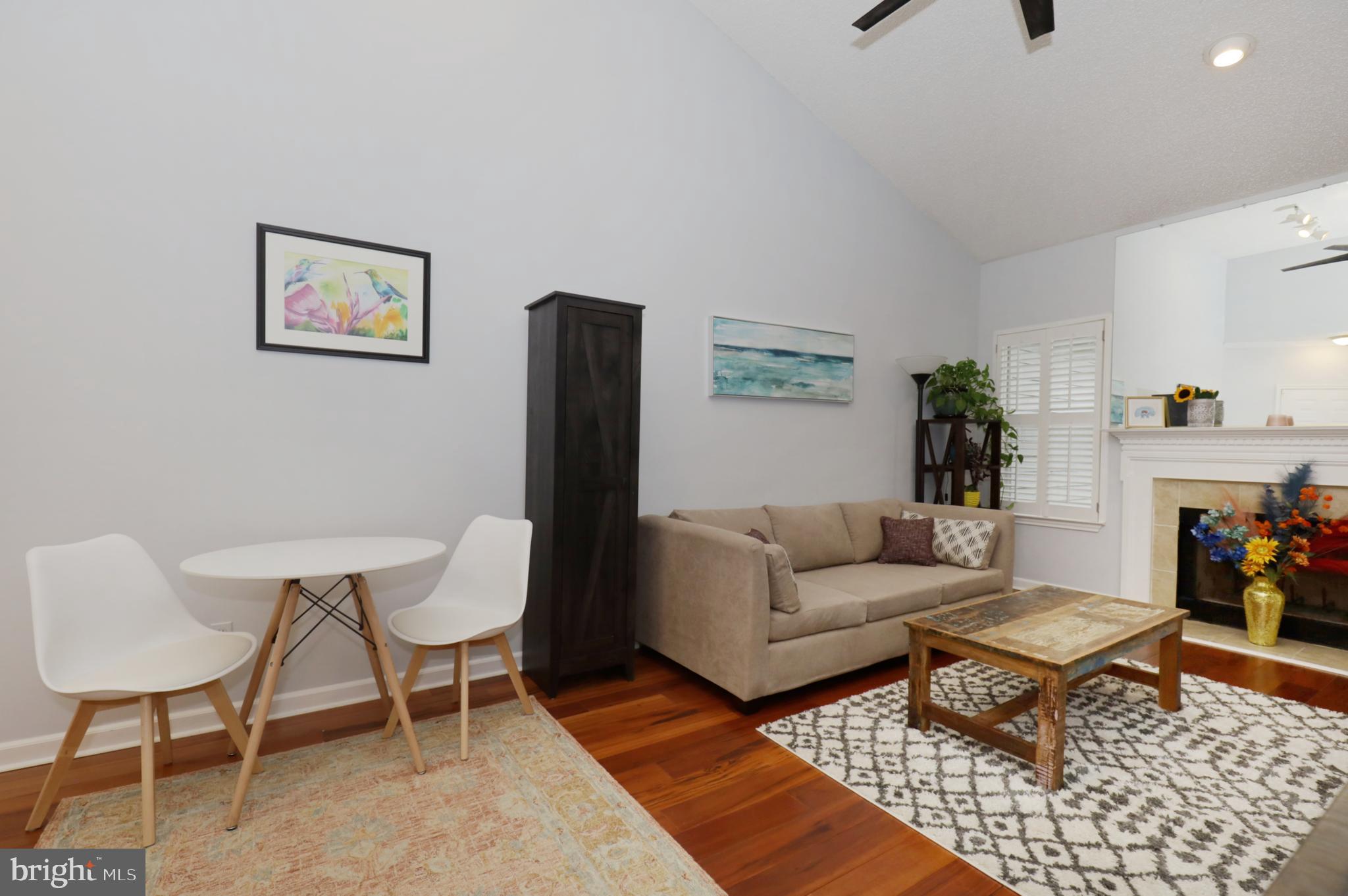 STONECROFT CONDO - Residential