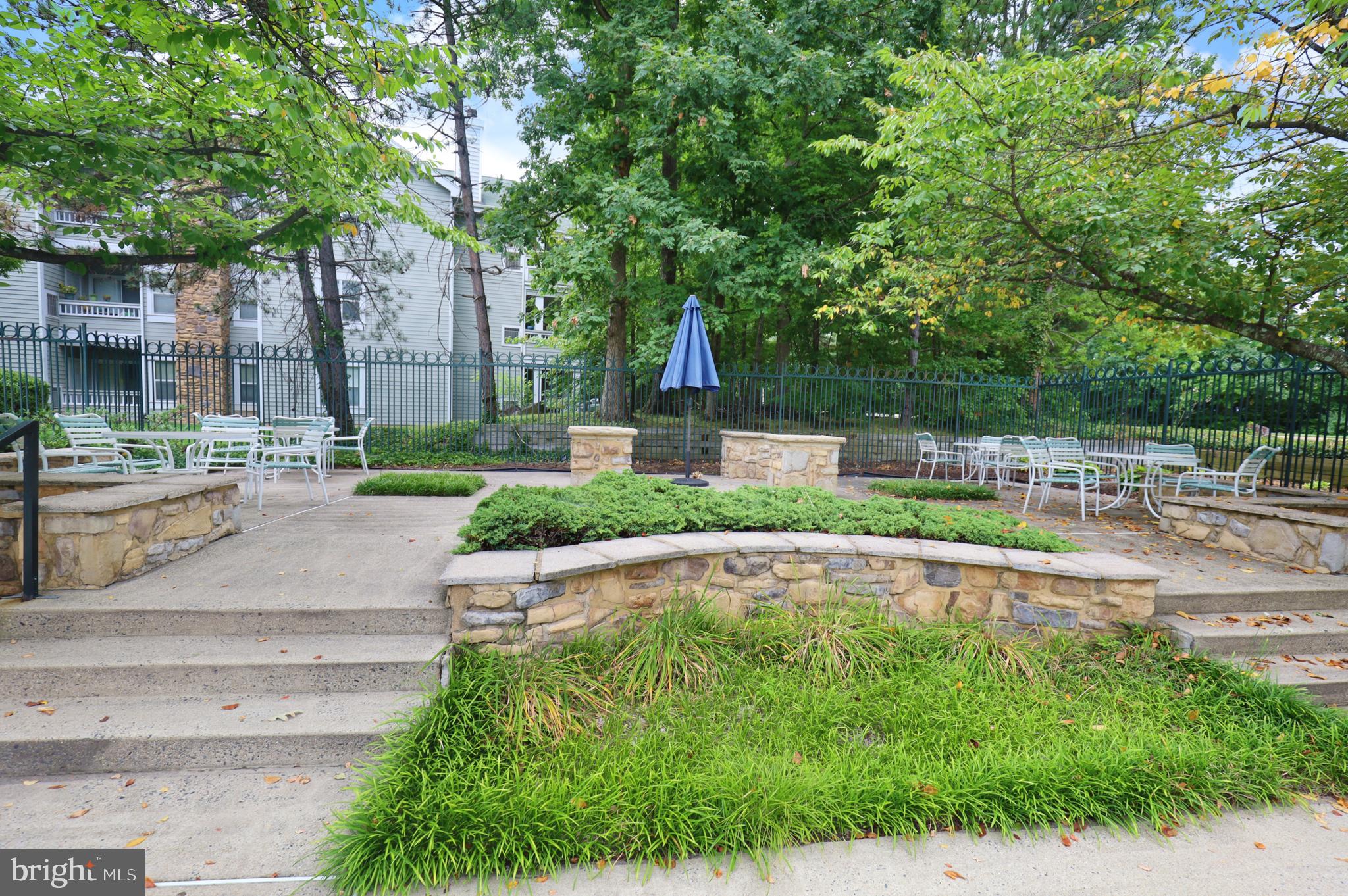 STONECROFT CONDO - Residential