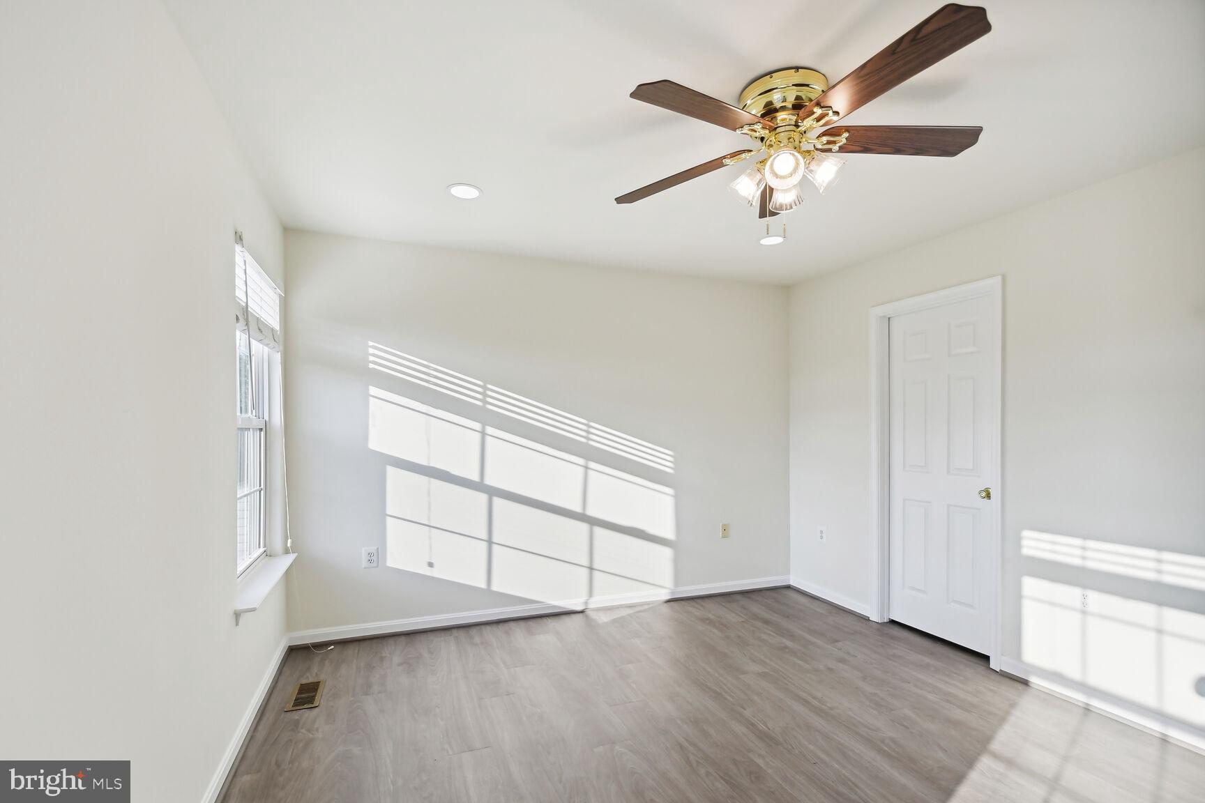 SYCAMORE HILL - Residential Lease