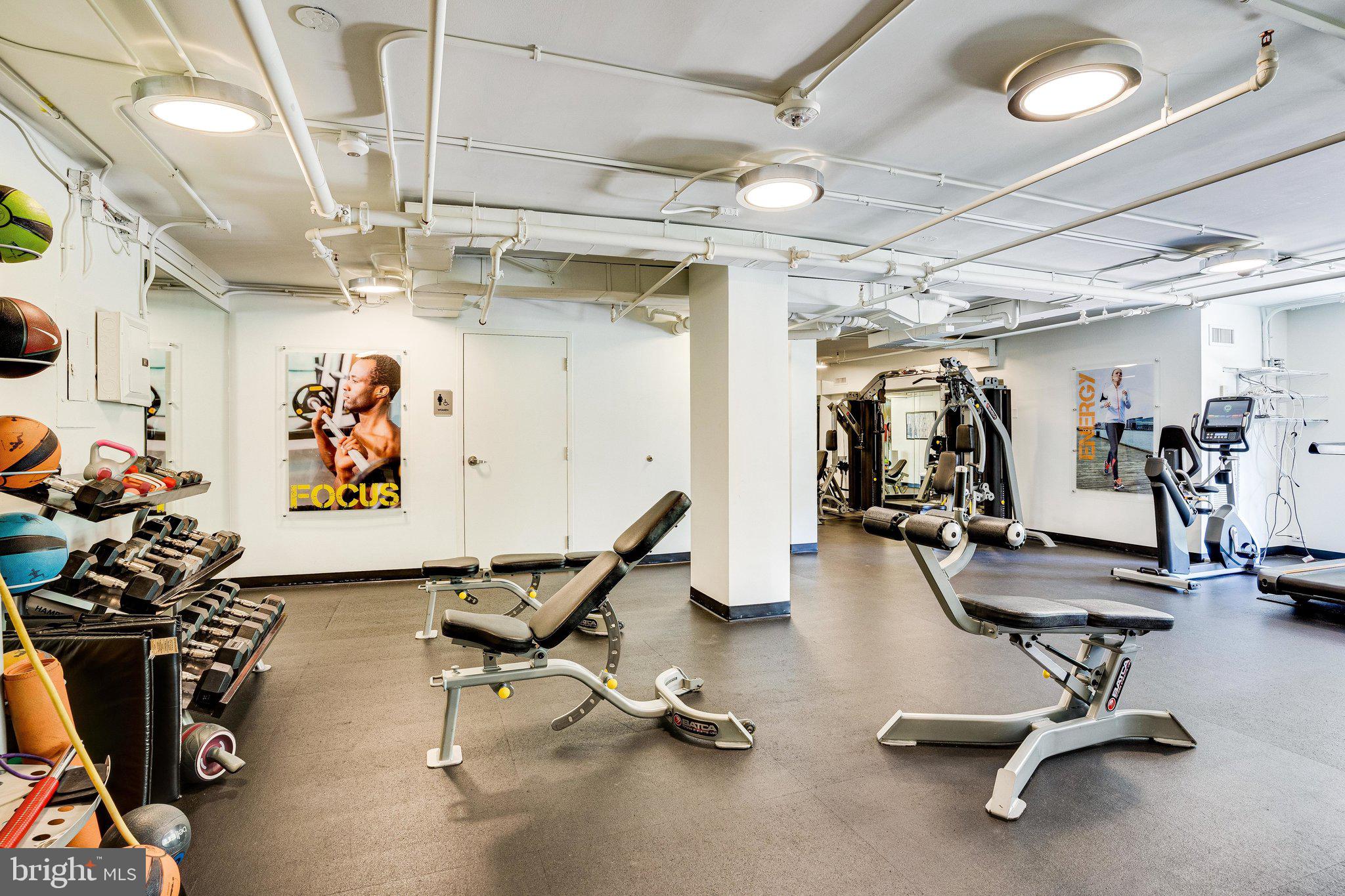 THE KENWOOD - Residential