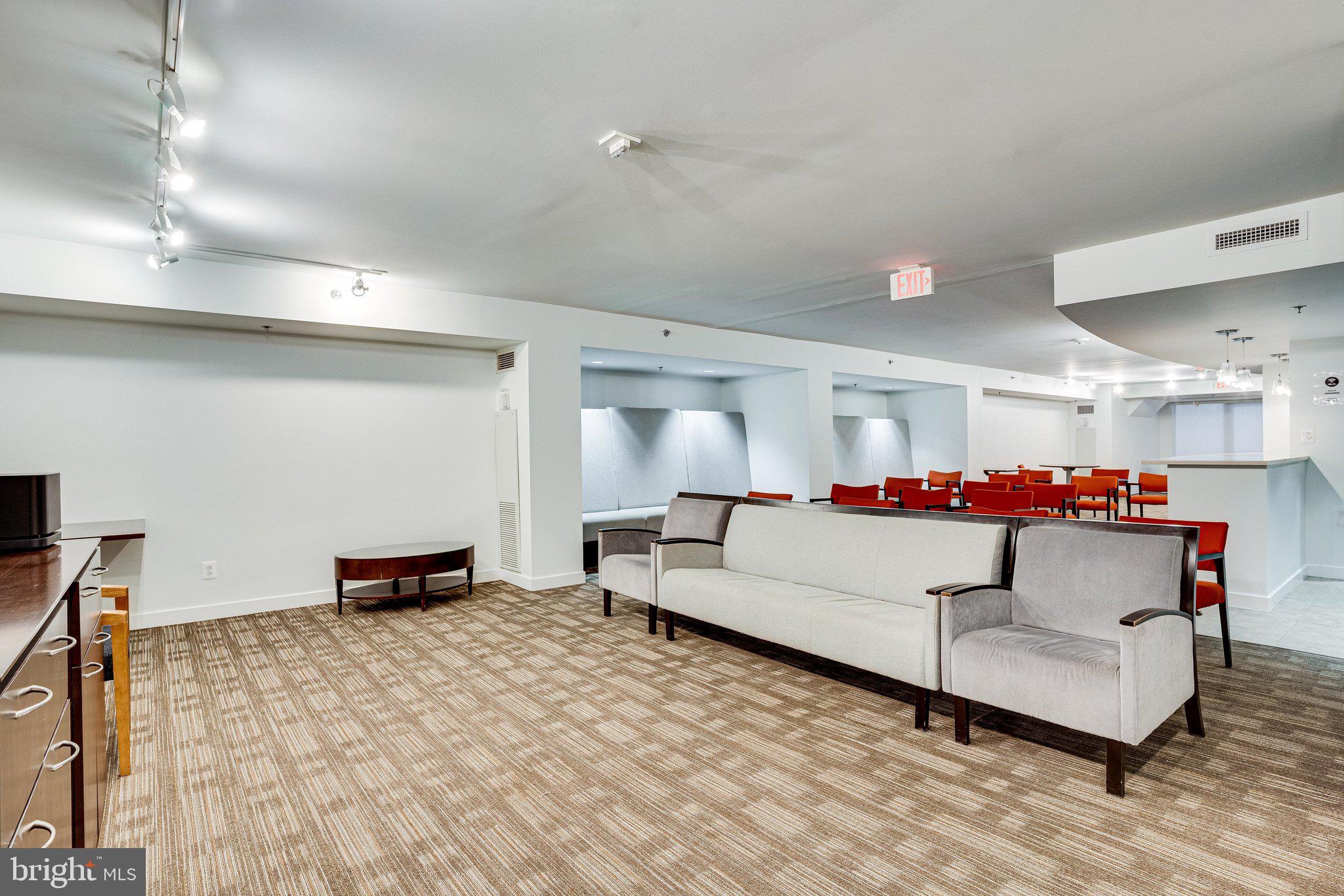 THE KENWOOD - Residential