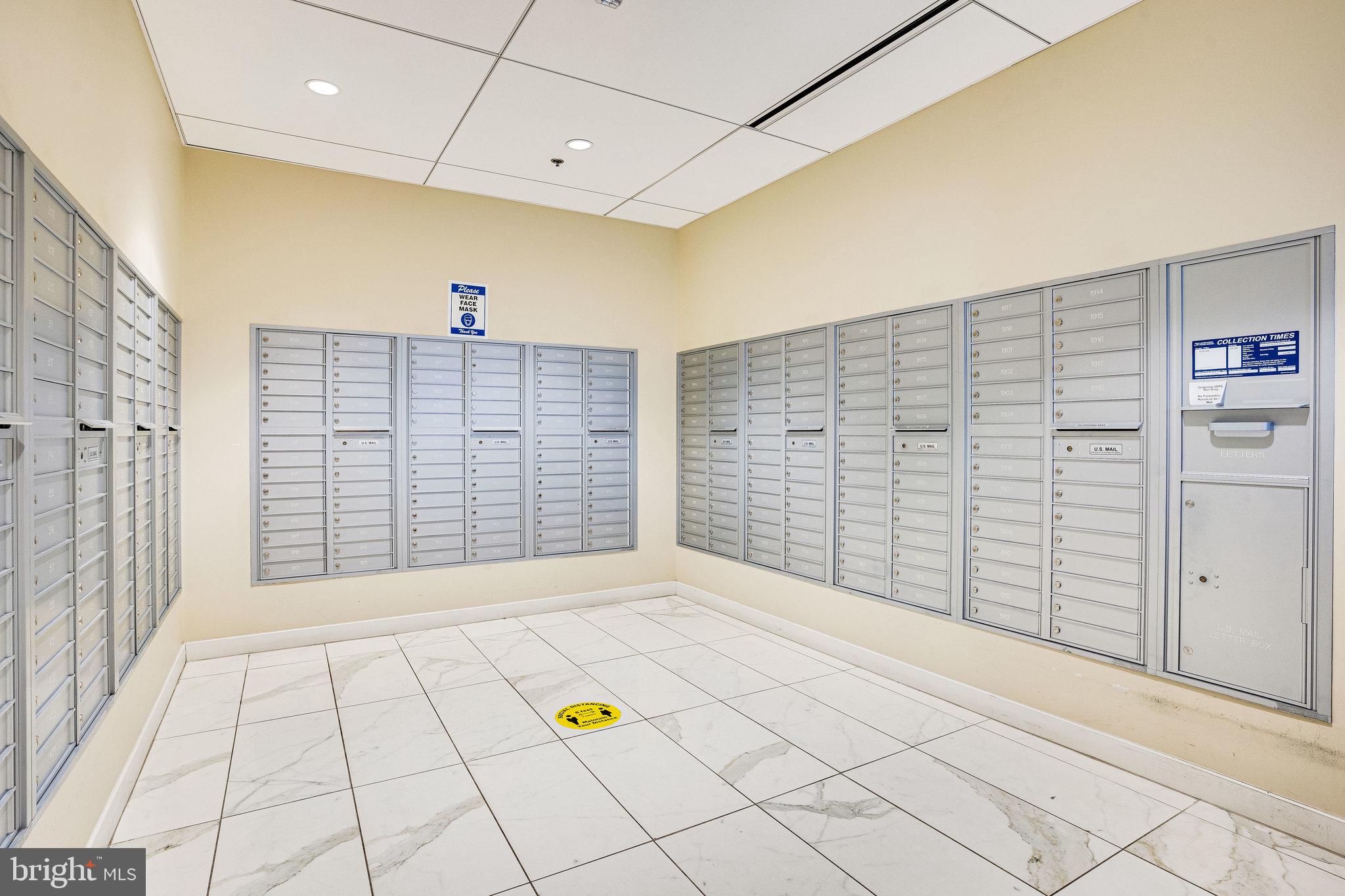 THE KENWOOD - Residential