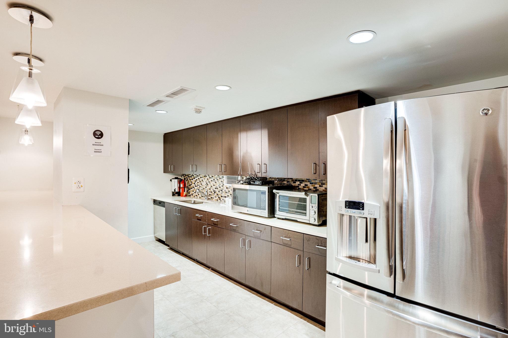 THE KENWOOD - Residential