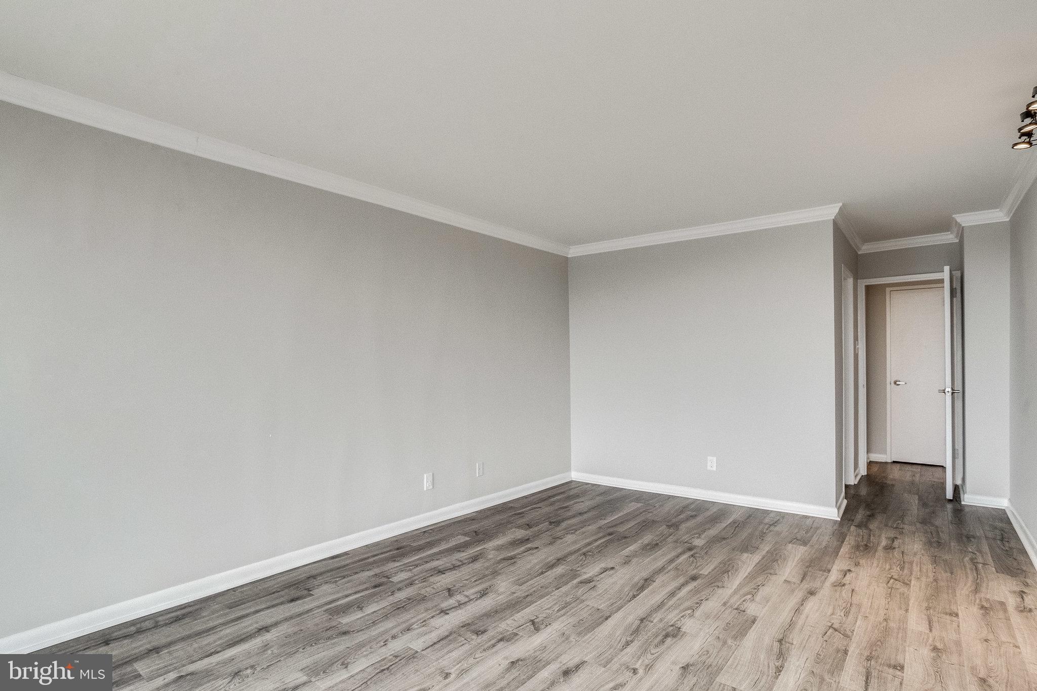 THE KENWOOD - Residential