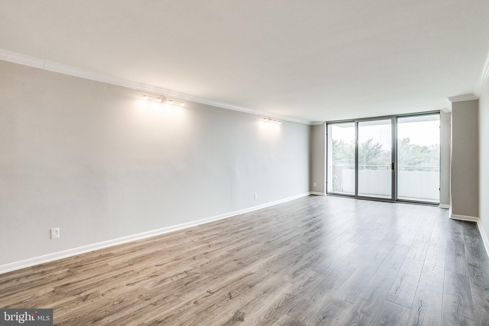 THE KENWOOD - Residential