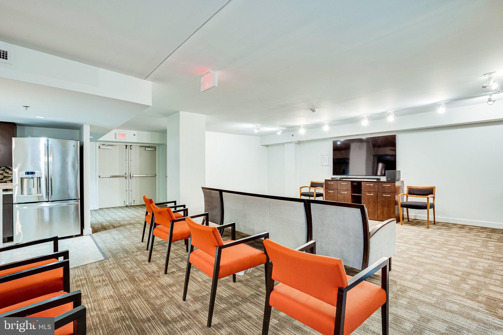 THE KENWOOD - Residential