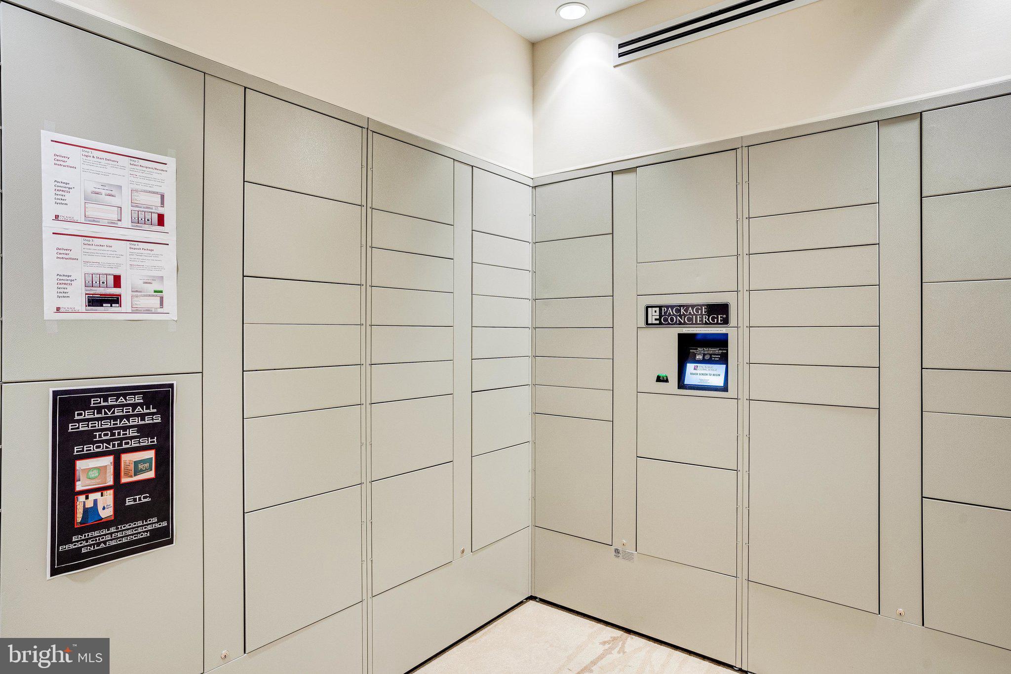 THE KENWOOD - Residential