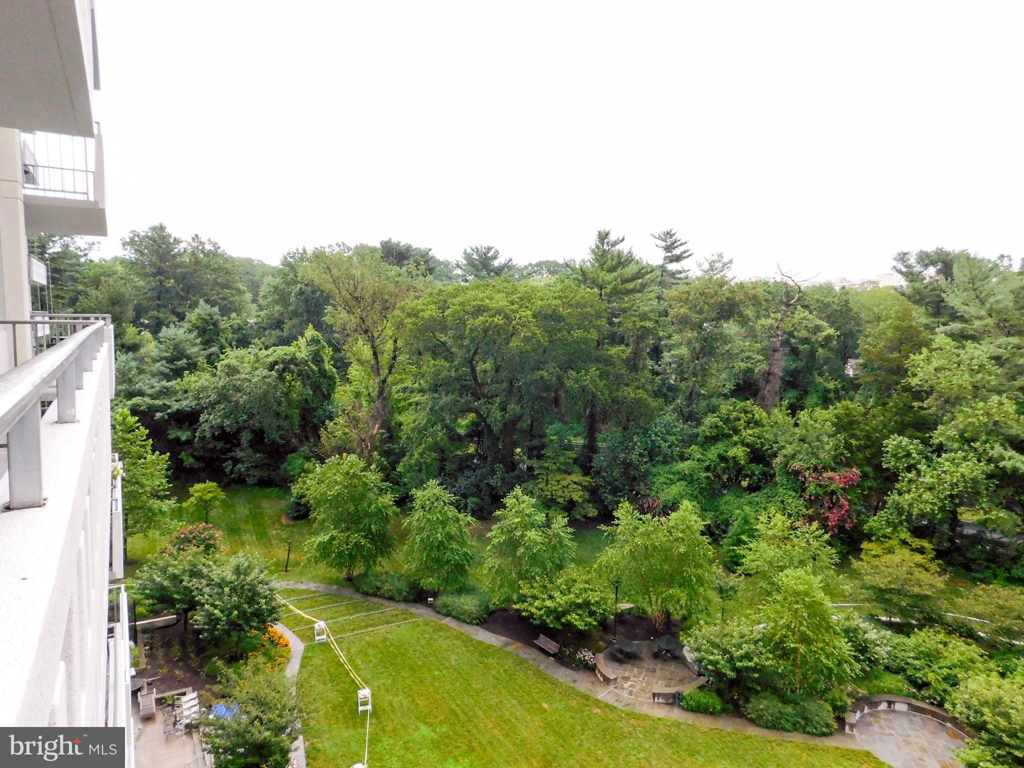 THE KENWOOD - Residential