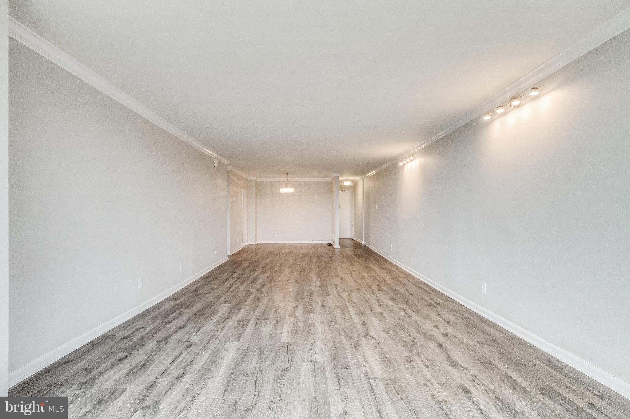 THE KENWOOD - Residential