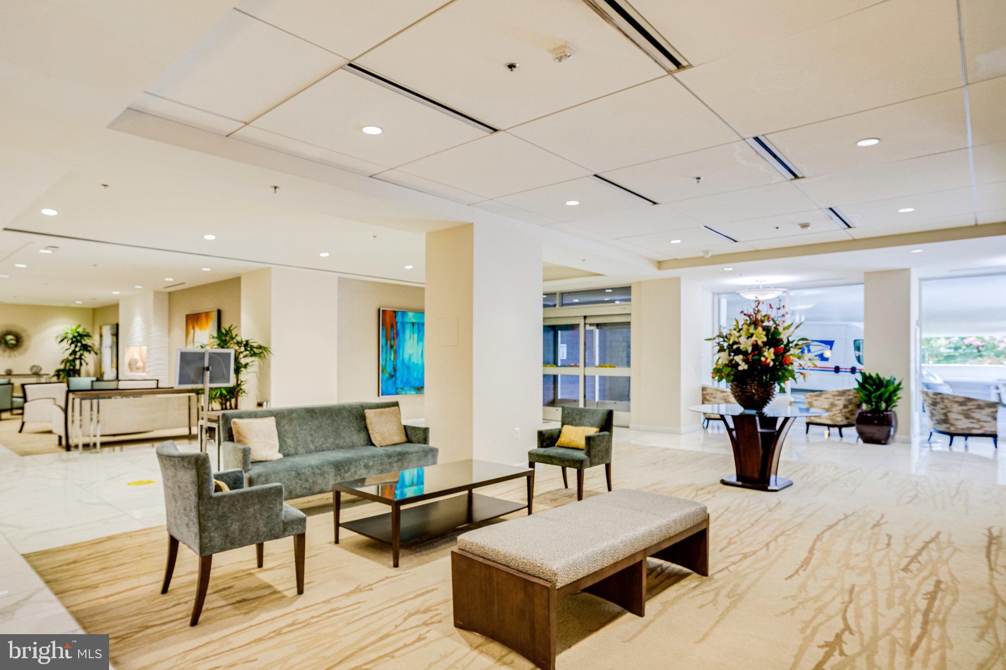 THE KENWOOD - Residential