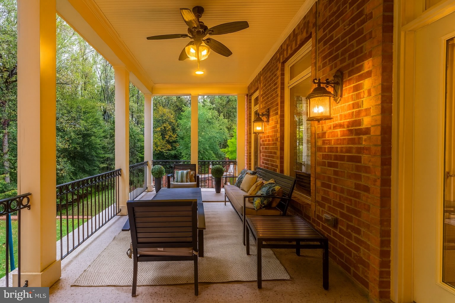 AVENEL - Residential