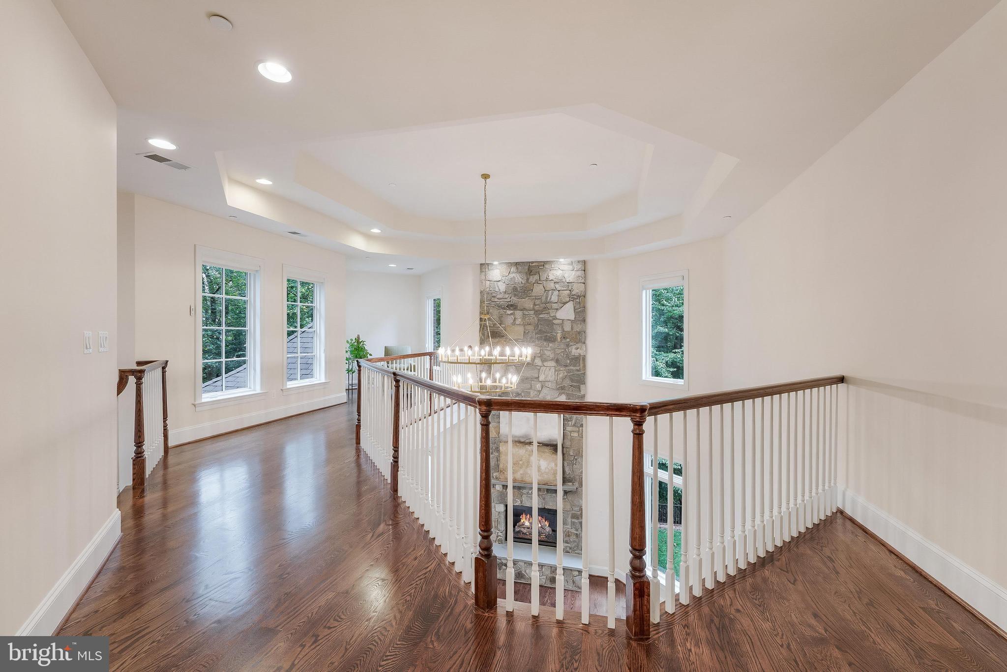 AVENEL - Residential