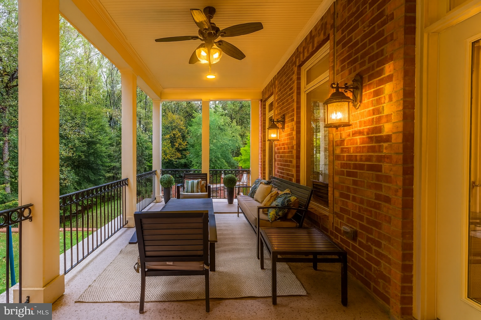 AVENEL - Residential