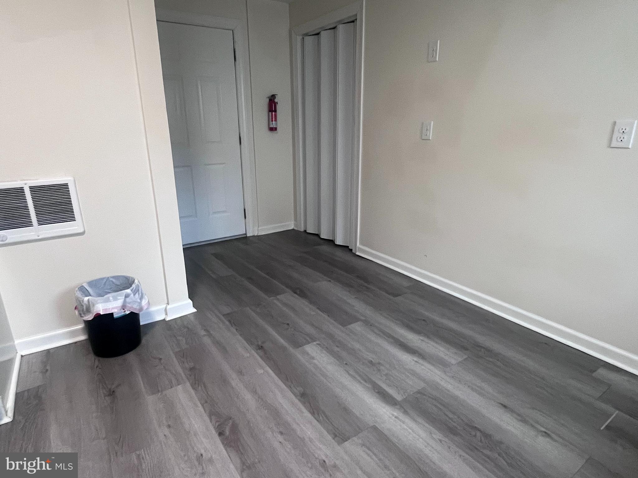 108 S FAYETTE STREET