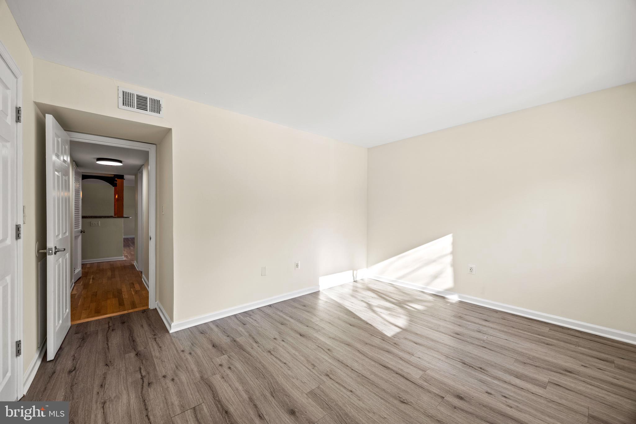 FAIRWAYS - Residential