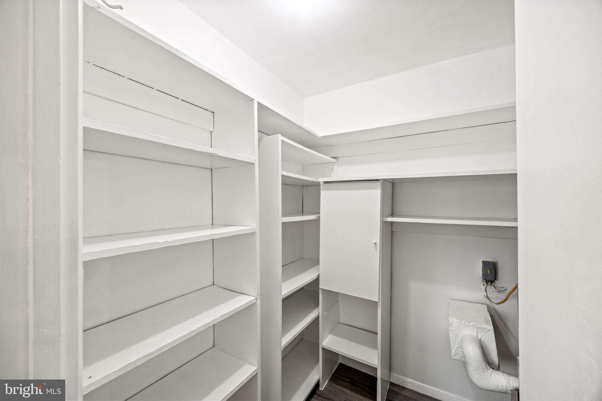 FAIRWAYS - Residential