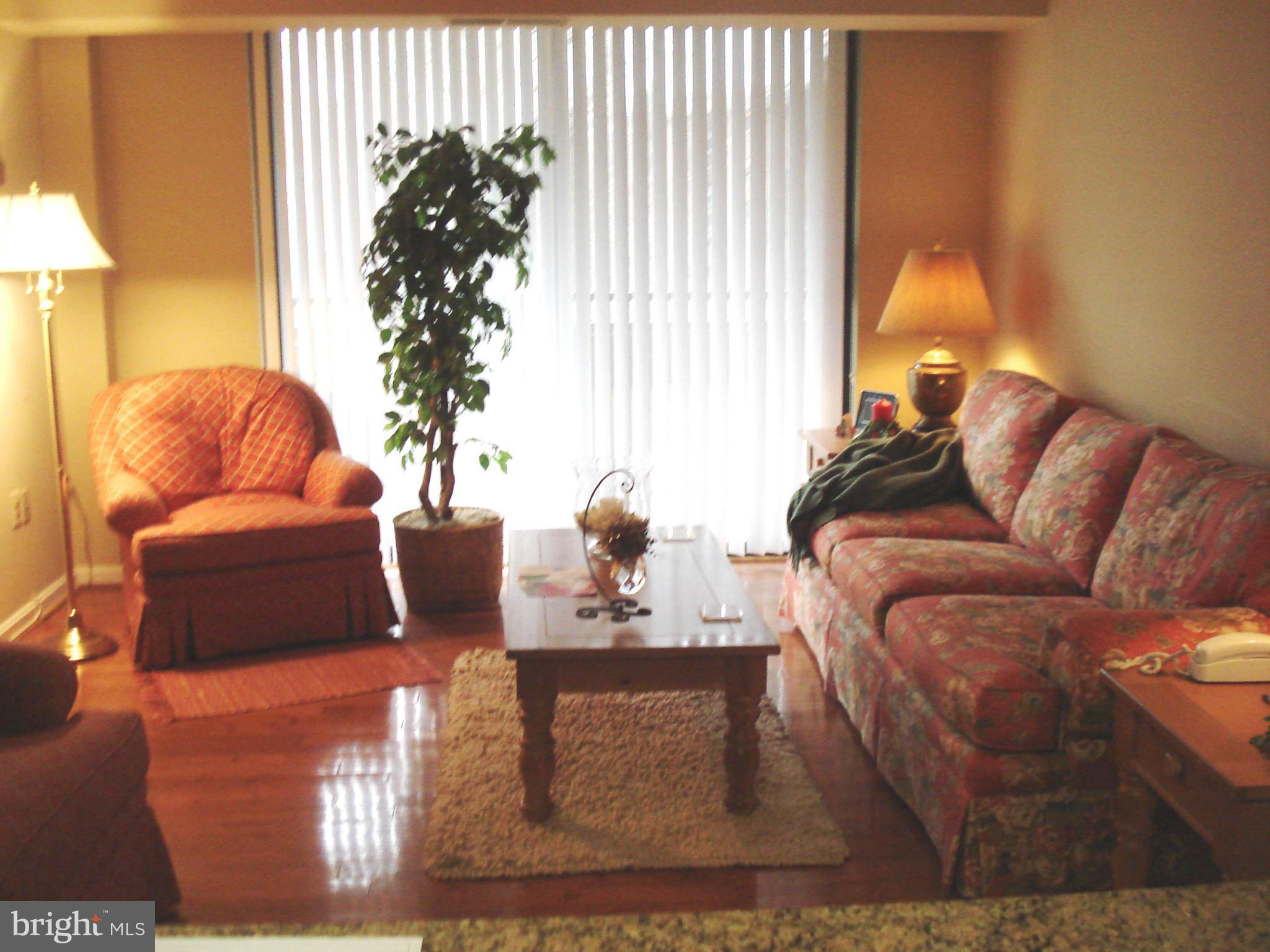 ENCORE OF MCLEAN - Residential Lease