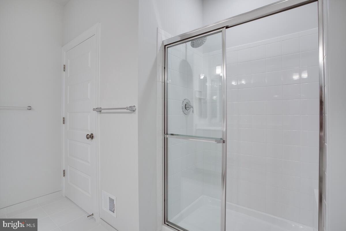 VILLAGES OF SAVANNAH - Residential