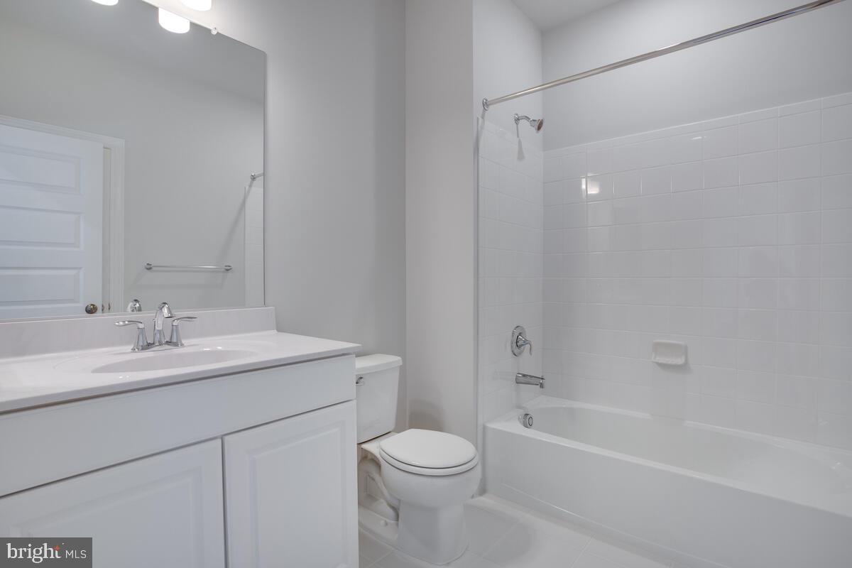 VILLAGES OF SAVANNAH - Residential