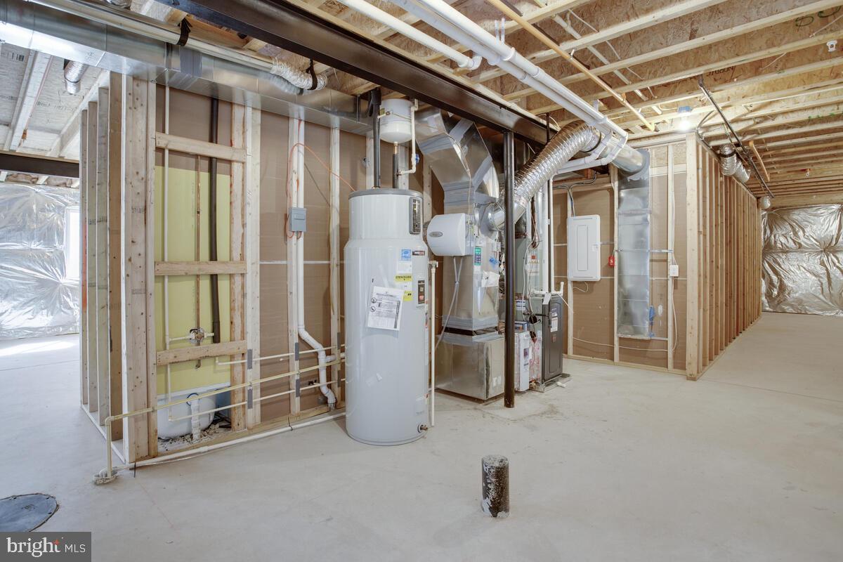 VILLAGES OF SAVANNAH - Residential