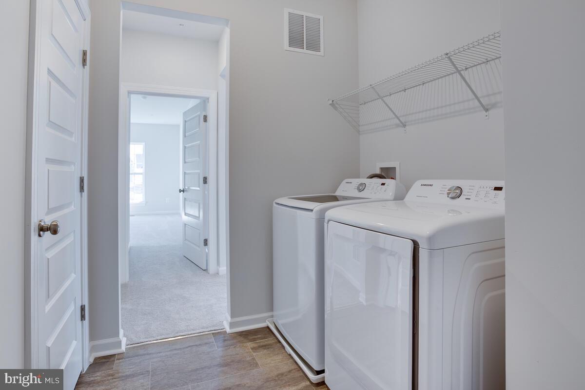 VILLAGES OF SAVANNAH - Residential