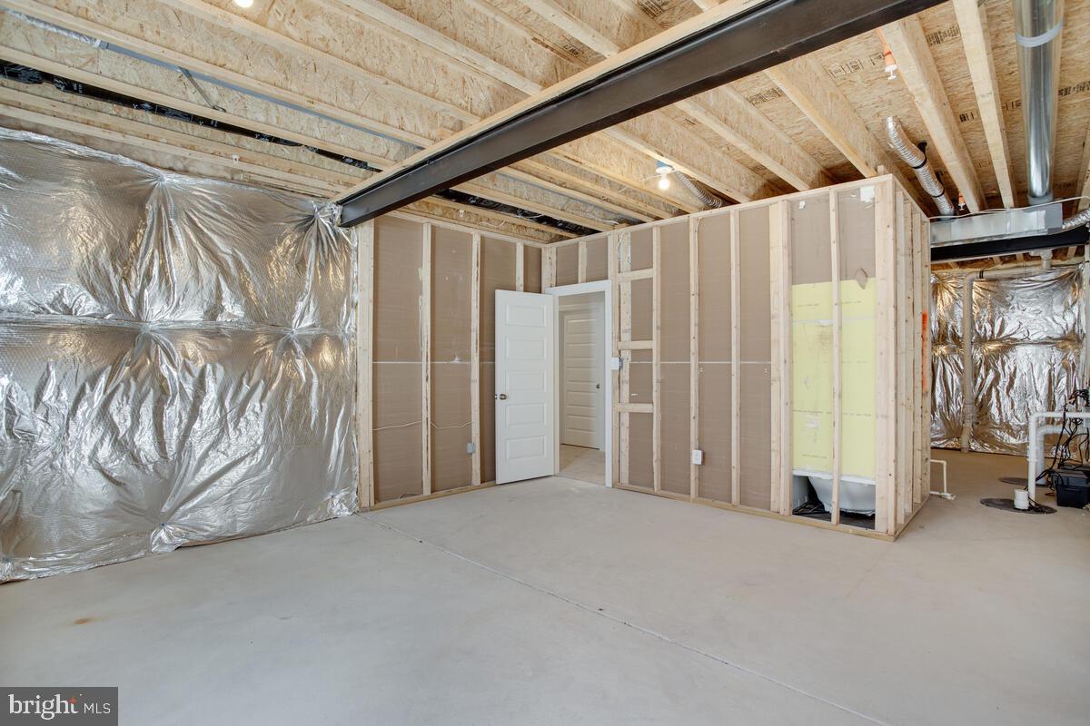 VILLAGES OF SAVANNAH - Residential