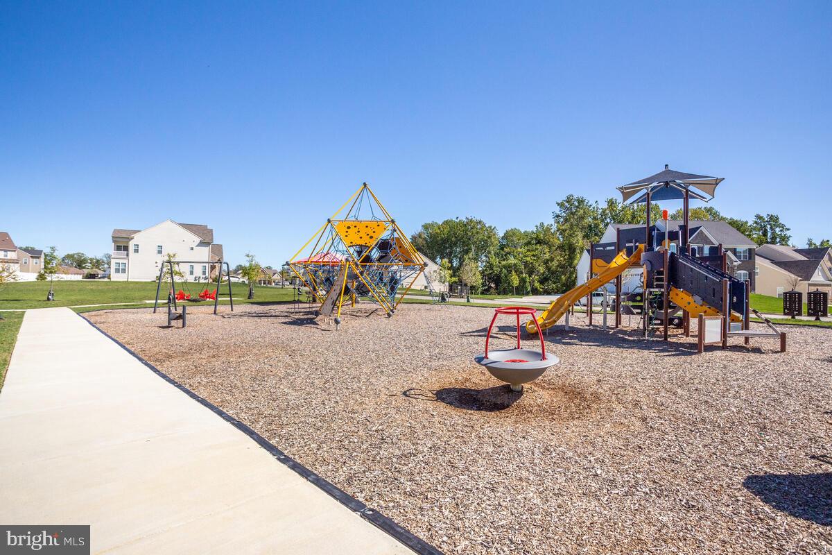 VILLAGES OF SAVANNAH - Residential