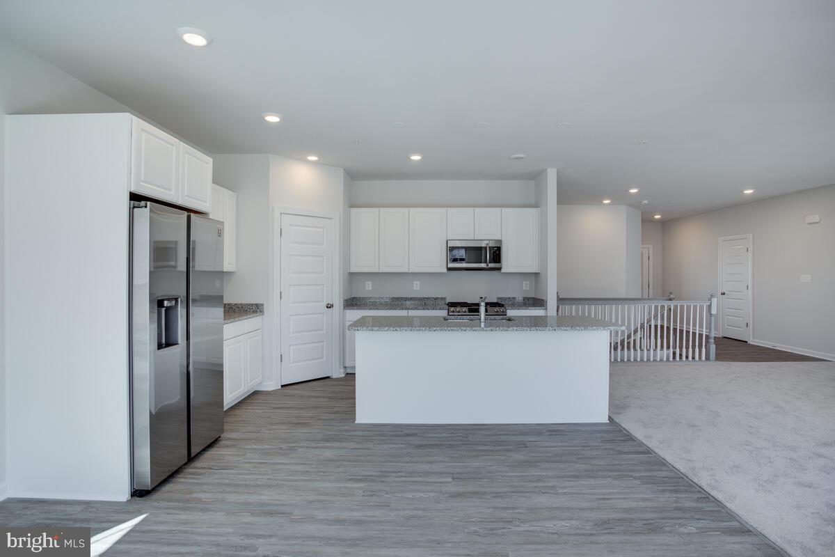 VILLAGES OF SAVANNAH - Residential