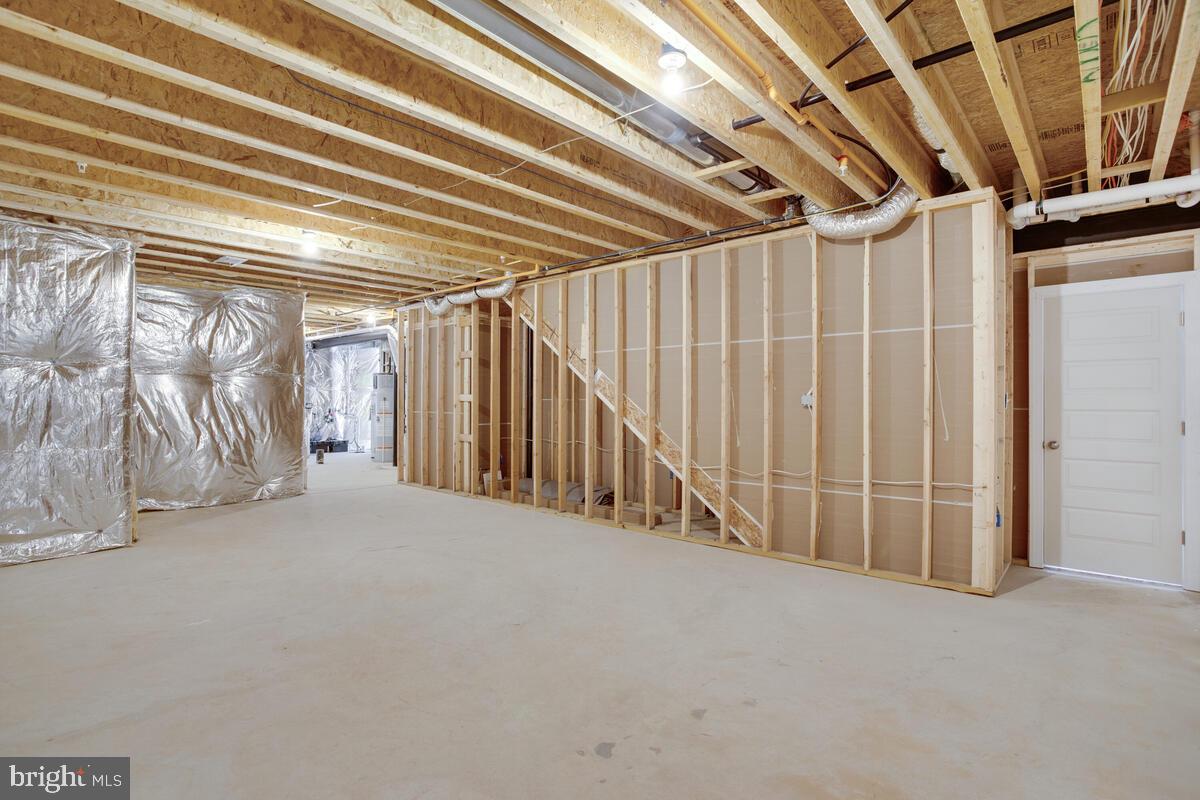 VILLAGES OF SAVANNAH - Residential