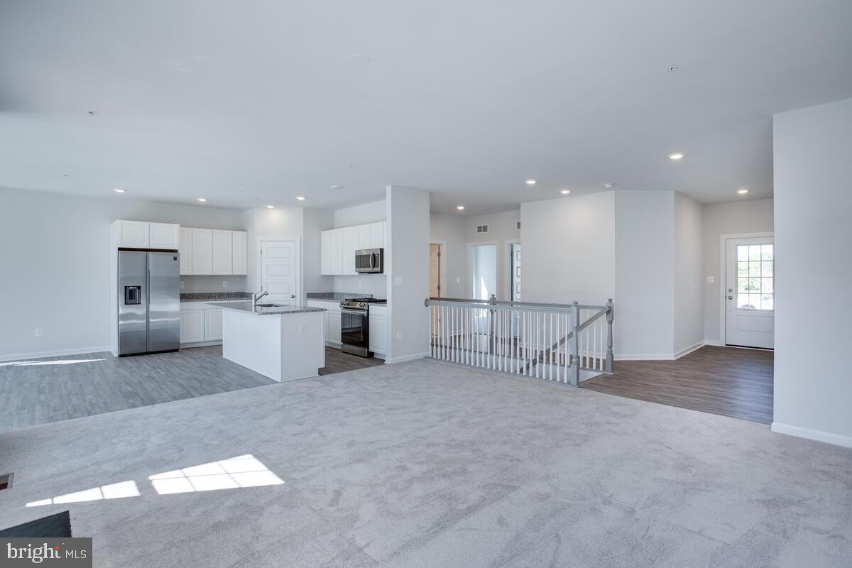 VILLAGES OF SAVANNAH - Residential