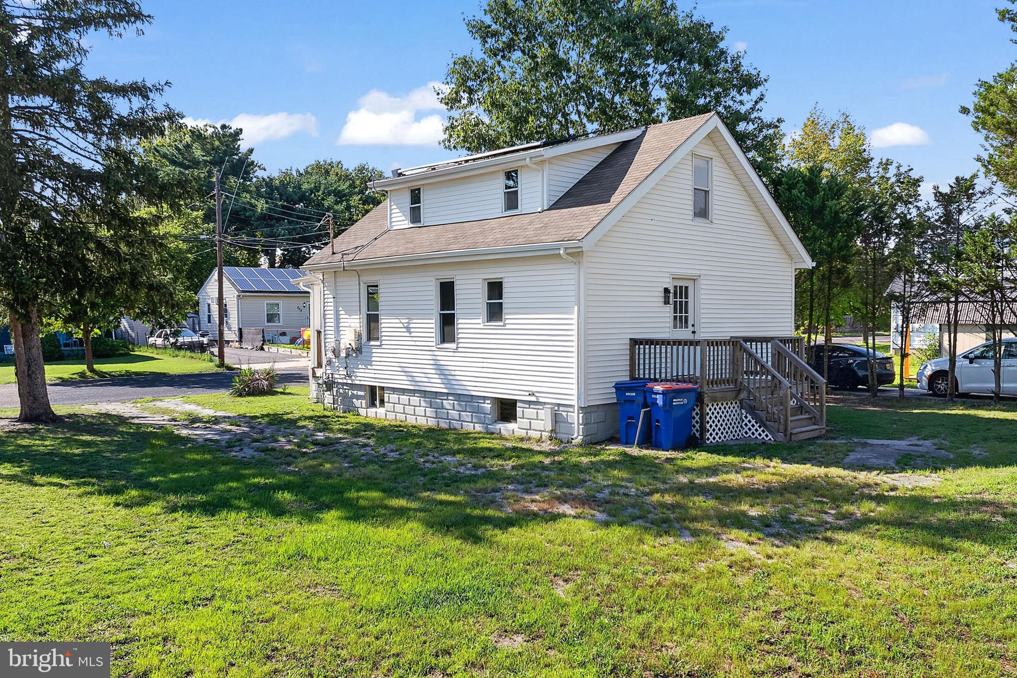 303 N 9TH STREET