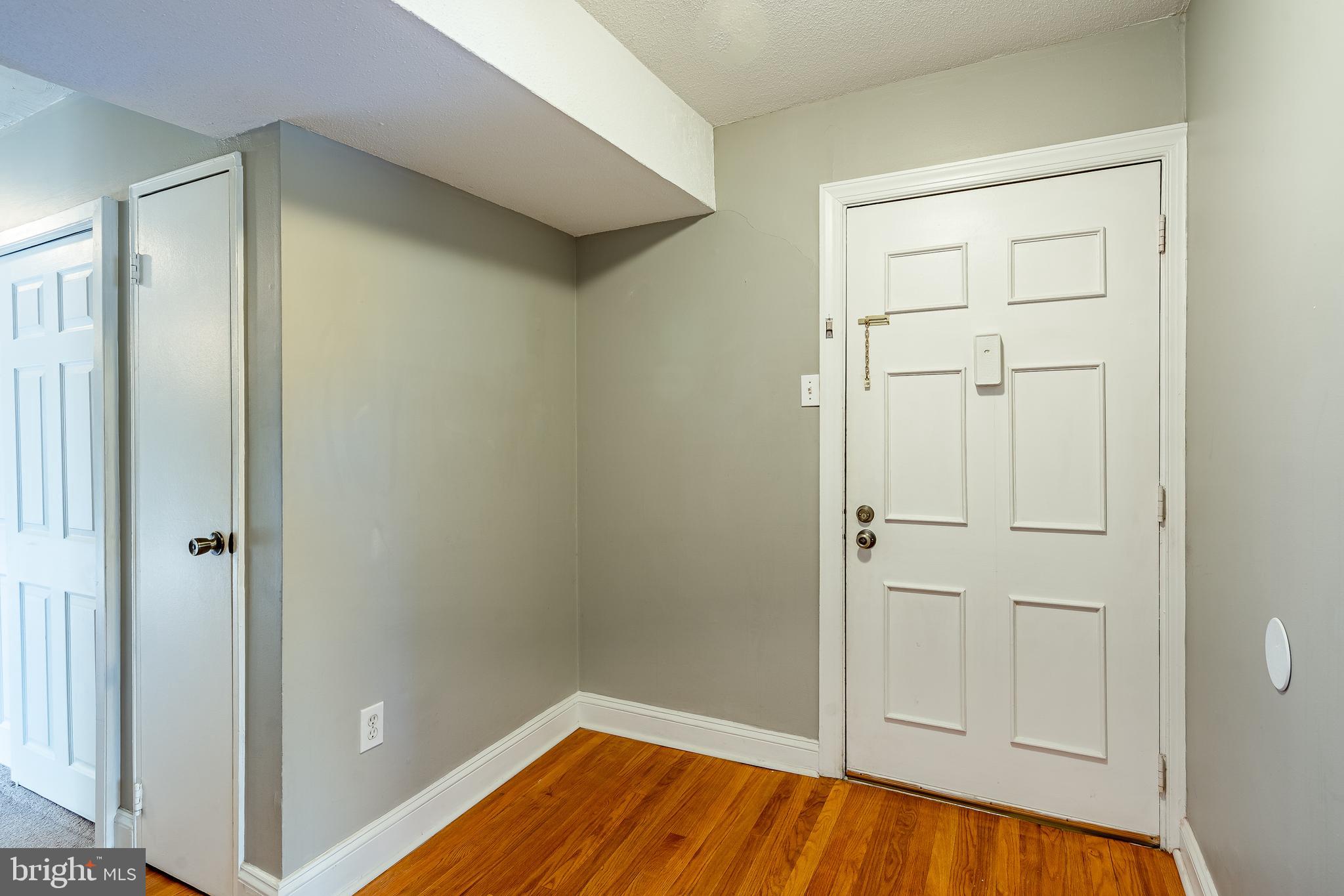 THE MEADOWS - Residential Lease