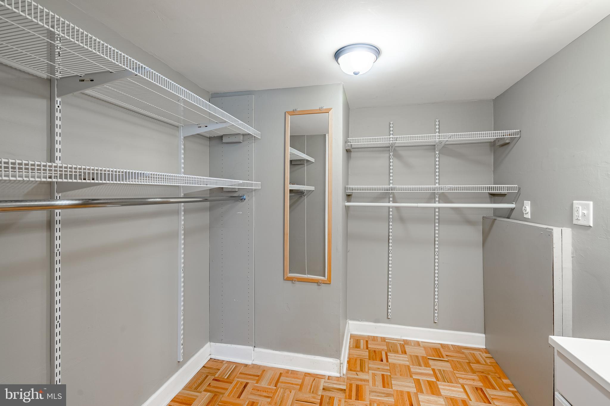 THE MEADOWS - Residential Lease