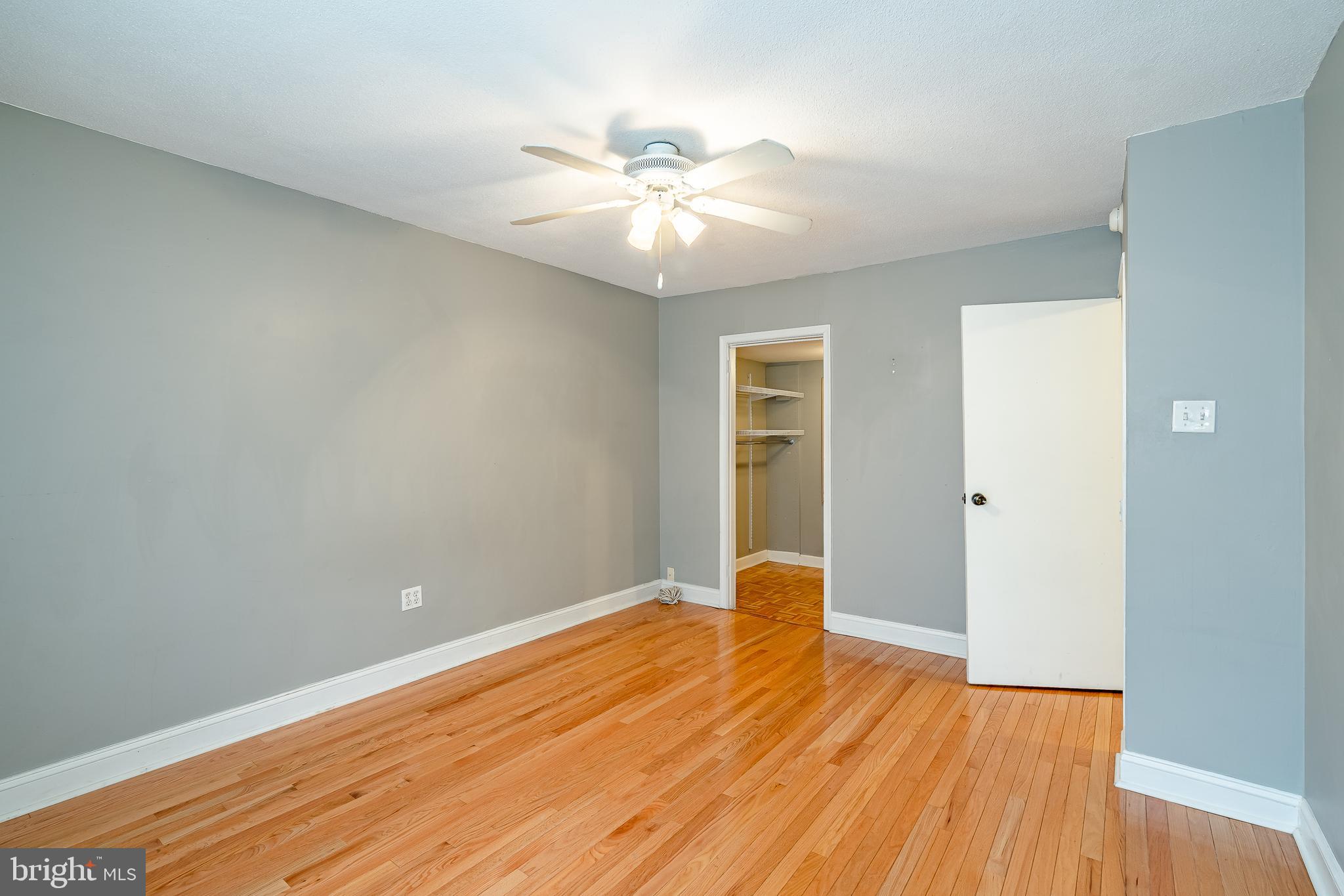 THE MEADOWS - Residential Lease