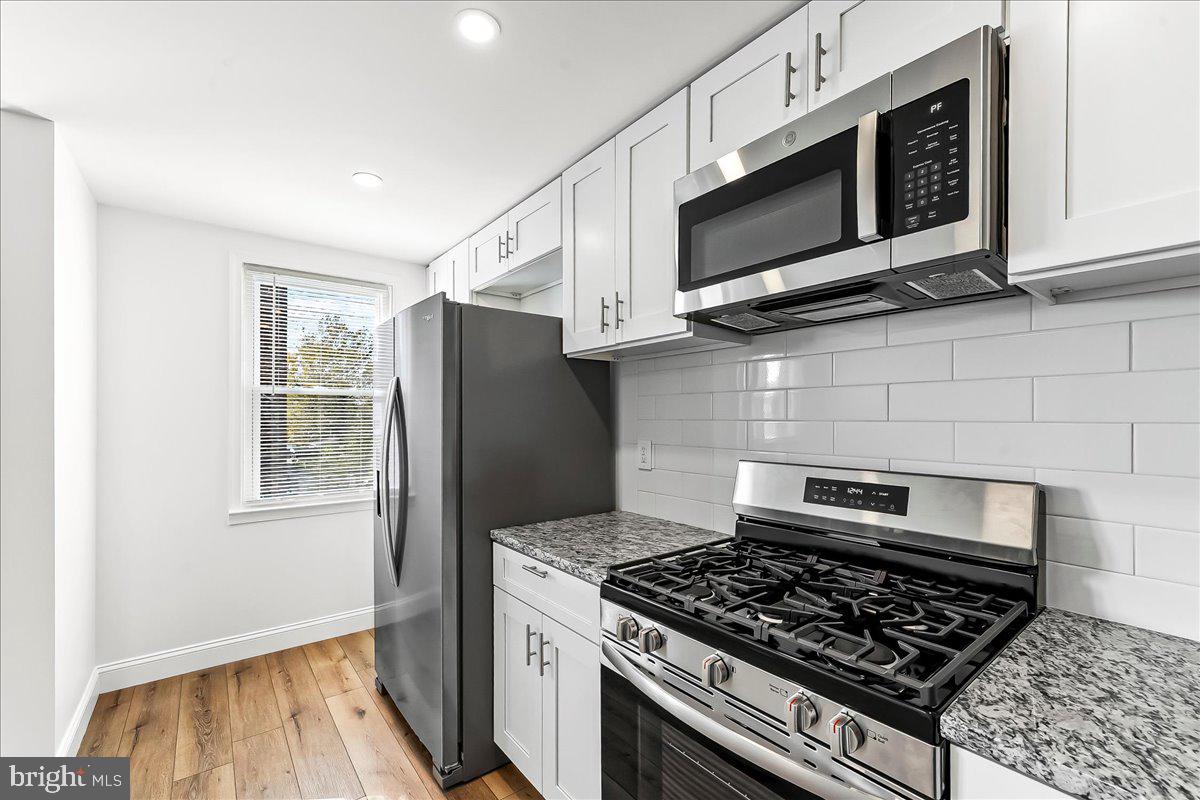 LANSDOWNE PARK - Residential