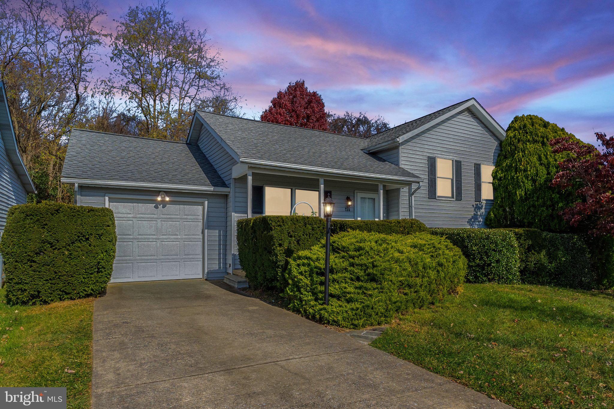 PATRICK HENRY ESTATES - Residential