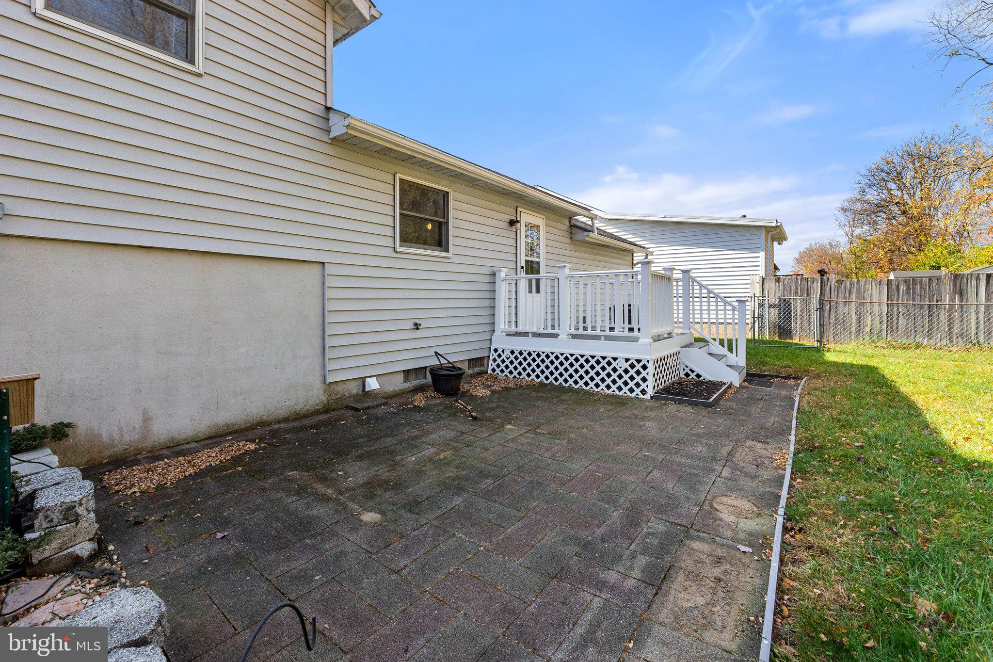 PATRICK HENRY ESTATES - Residential