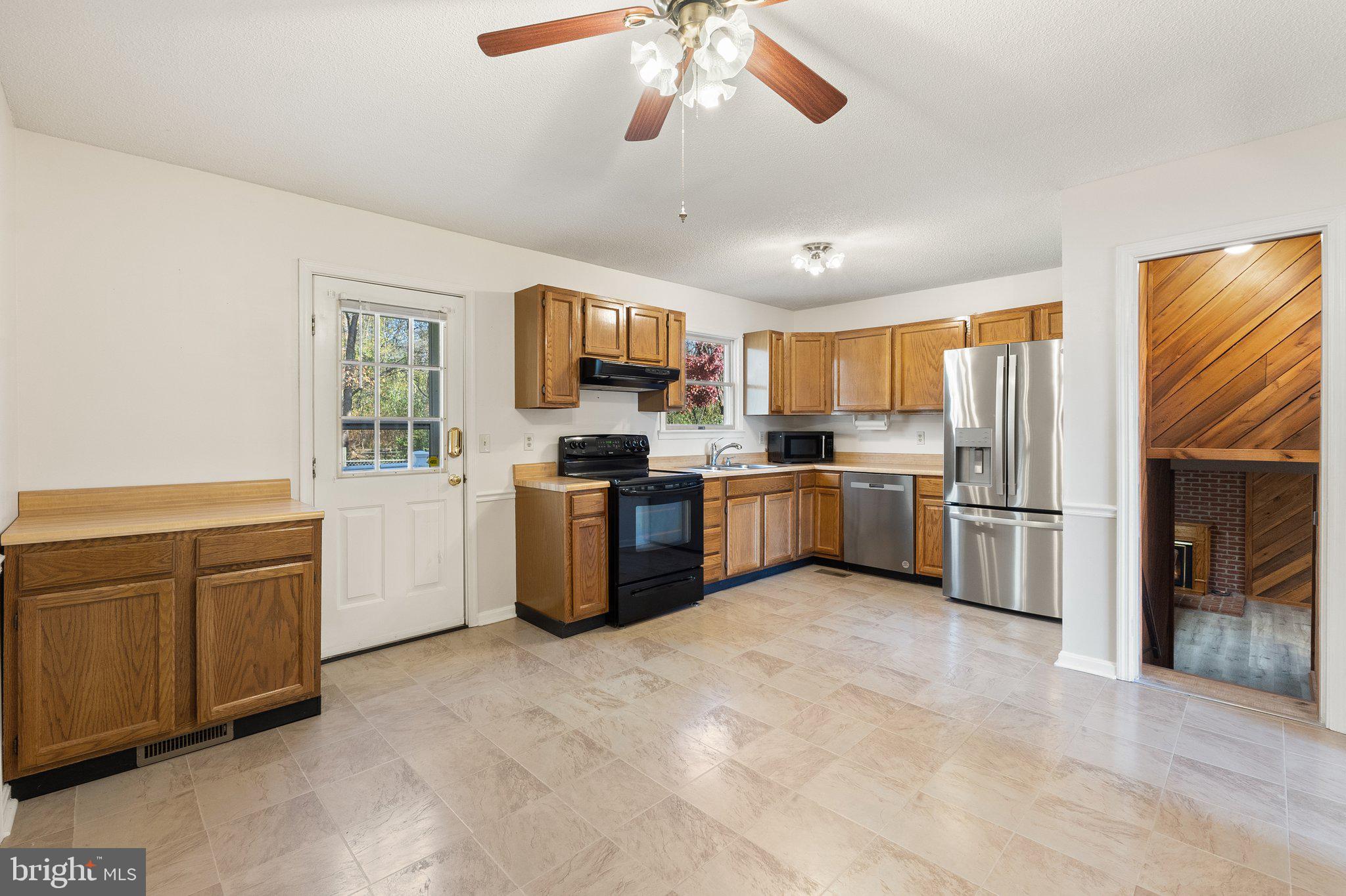 PATRICK HENRY ESTATES - Residential