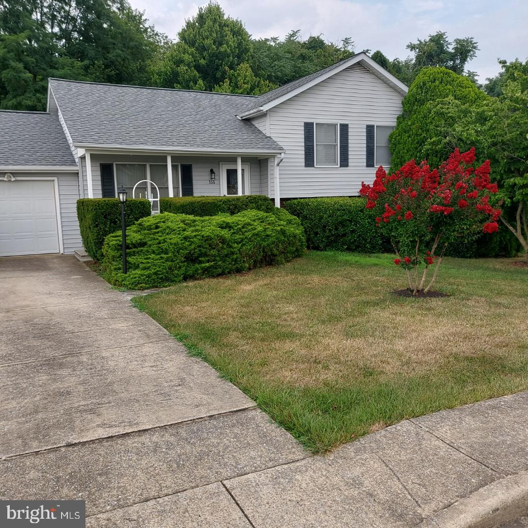 PATRICK HENRY ESTATES - Residential