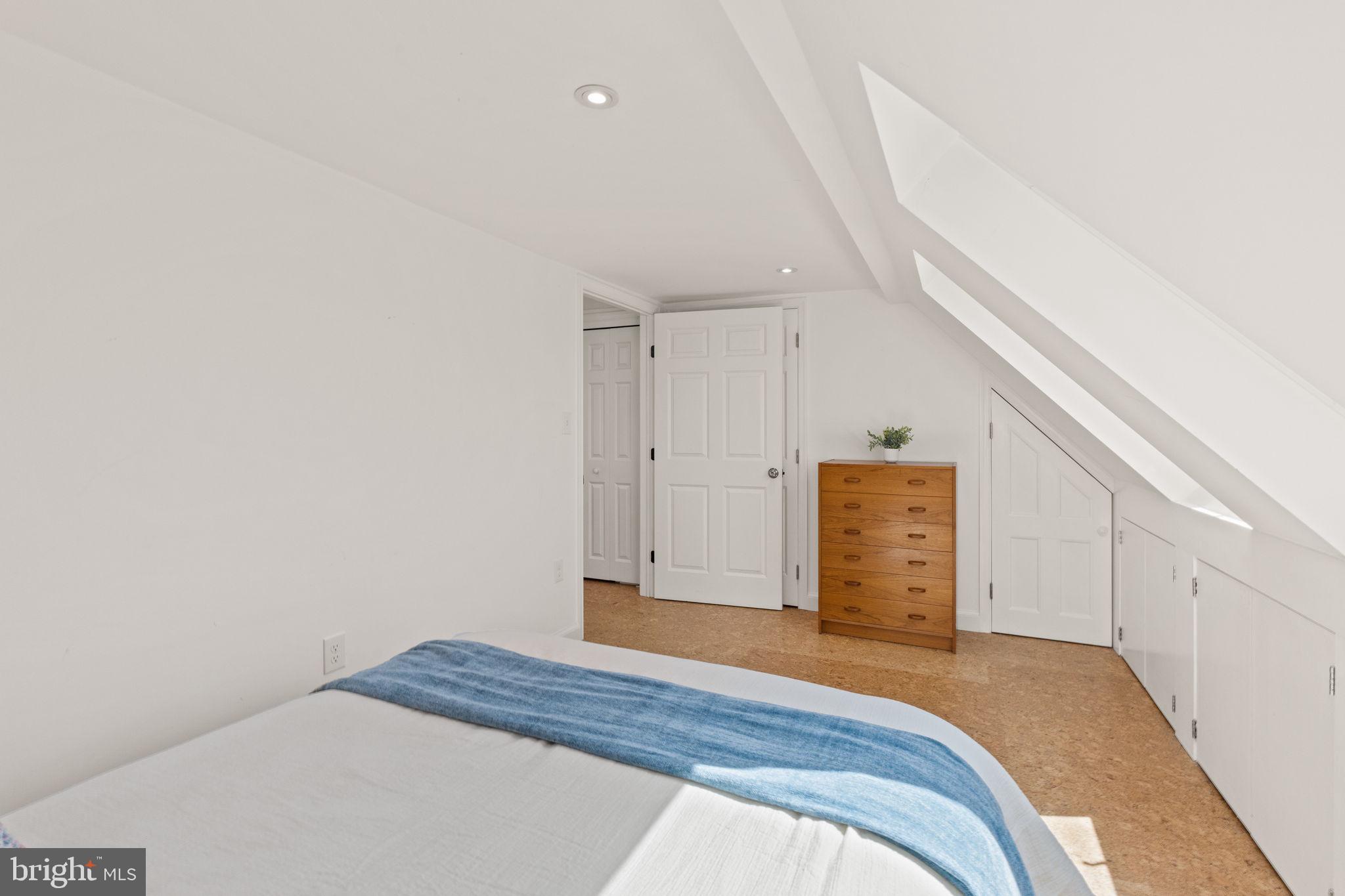 BRANDT TOWNHOUSE - Residential Lease