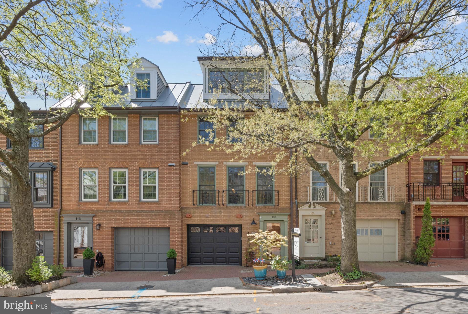 BRANDT TOWNHOUSE - Residential Lease