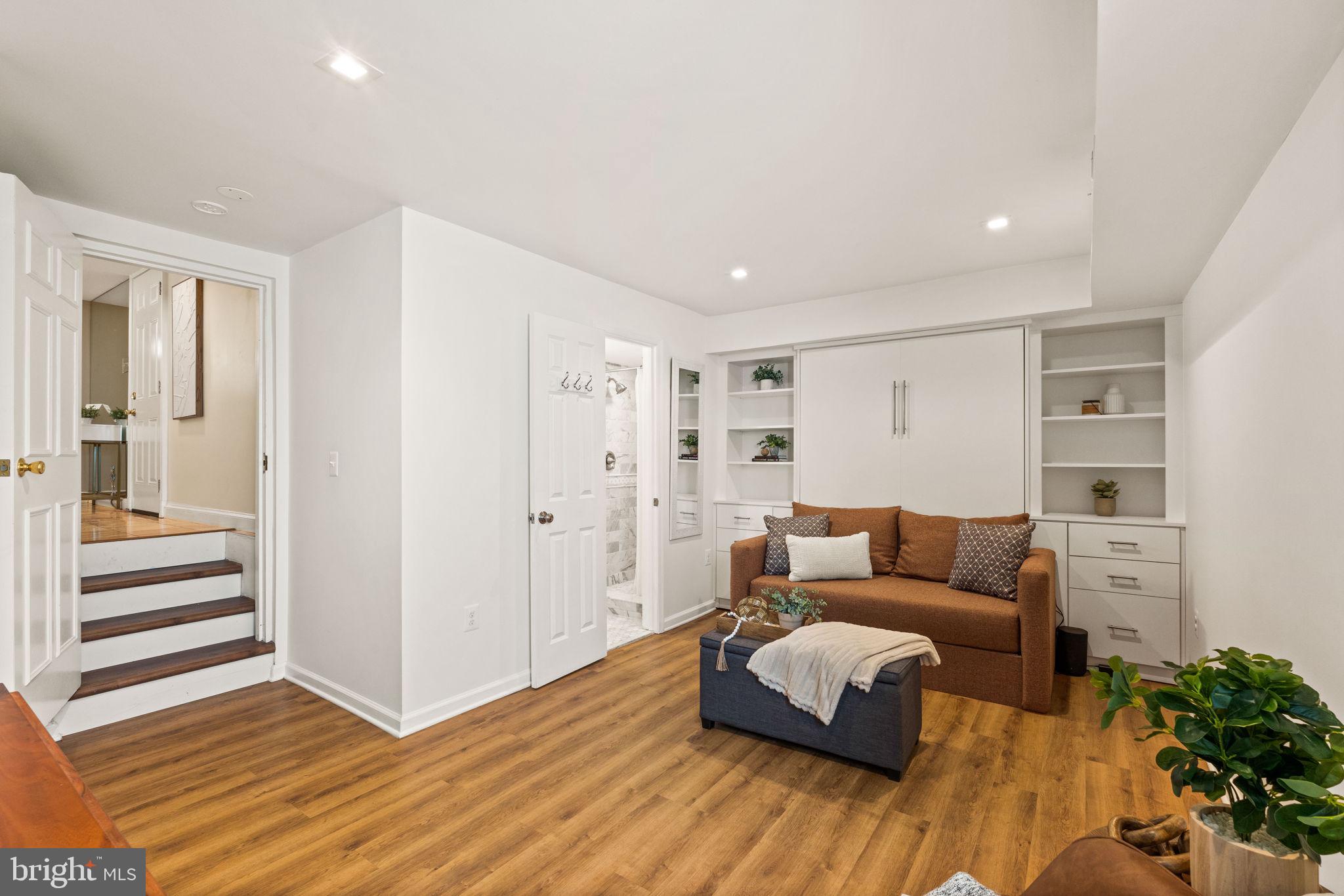 BRANDT TOWNHOUSE - Residential Lease