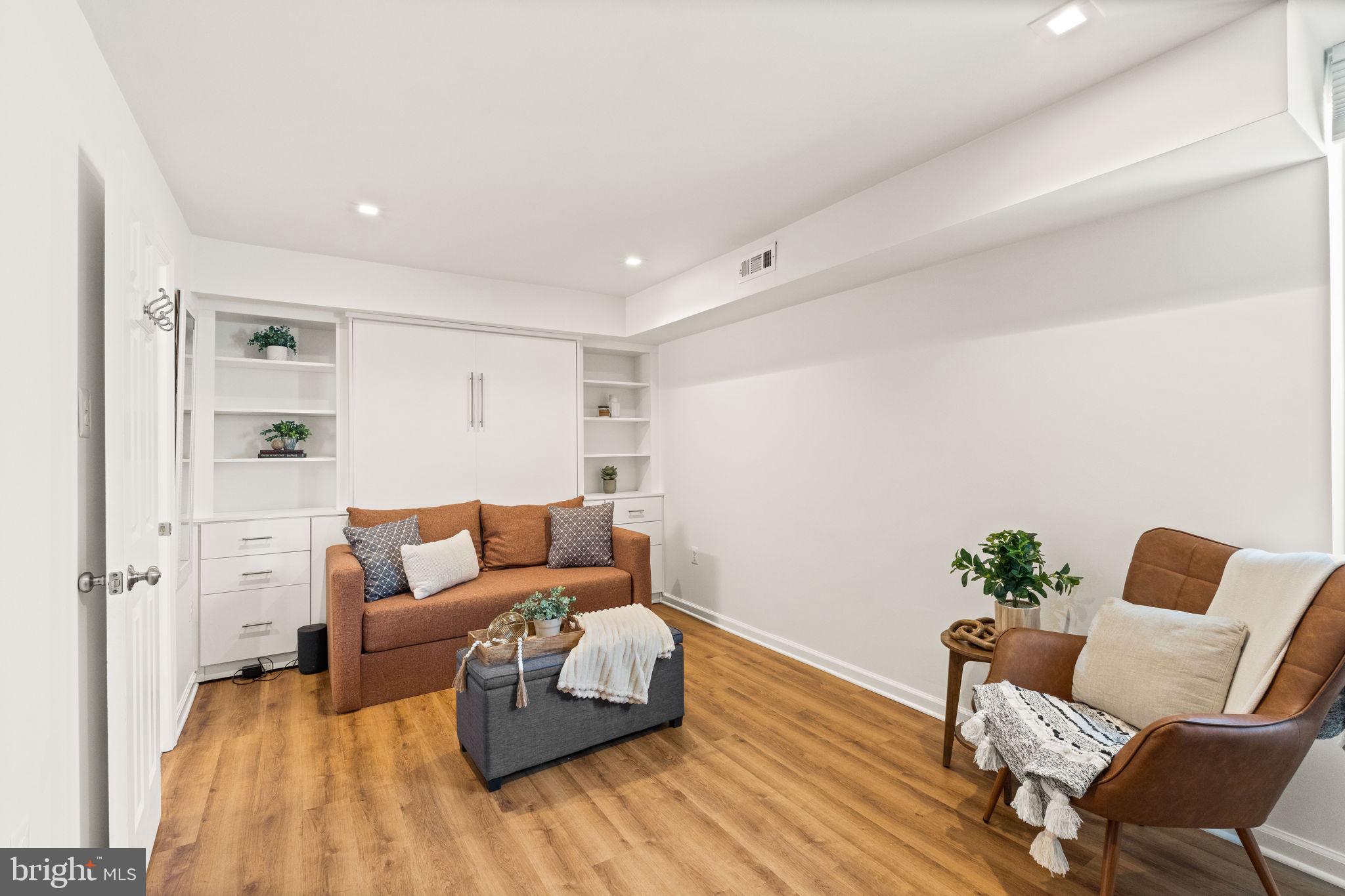 BRANDT TOWNHOUSE - Residential Lease